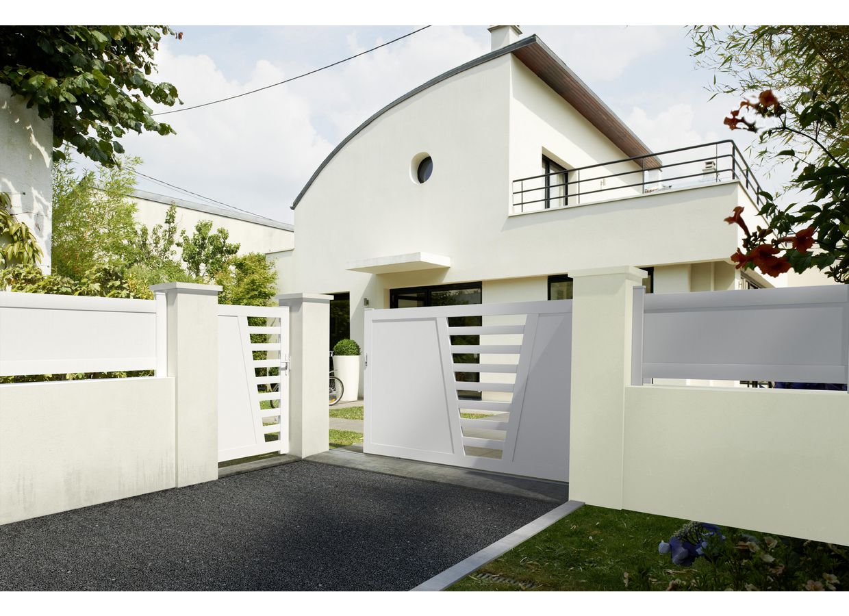 Portail battant PVC Carnac sur mesure | Lapeyre